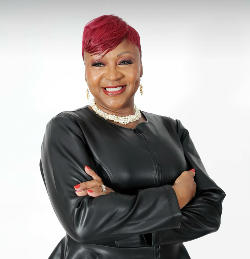 Portrait of Eileen Daniel, Lic. Real Estate Broker · CEO