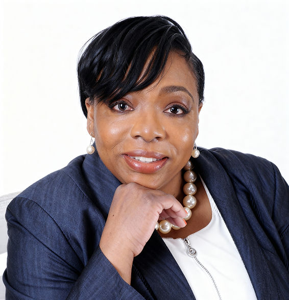 Portrait of Valencia Helms, Real Estate Salesperson